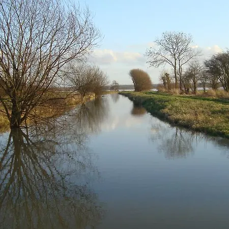 住宿加早餐酒店 克莱尔之家住宿加早餐旅馆 3*