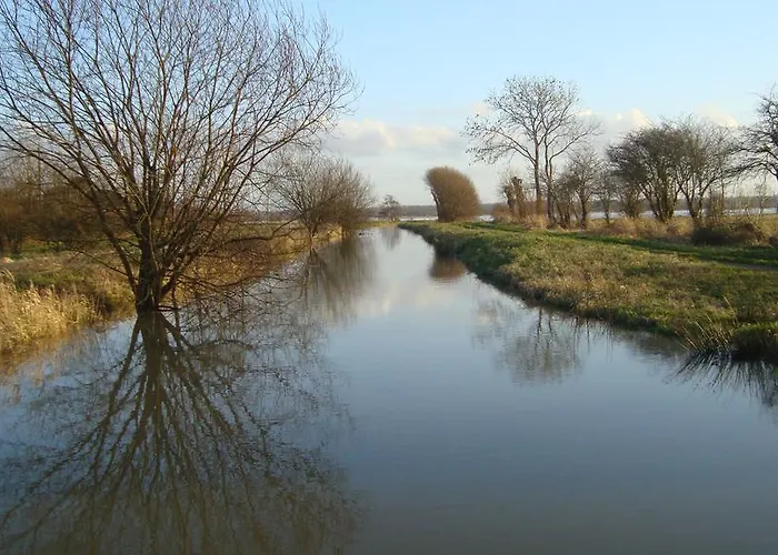 Bed & Breakfast La Maison Claire 3*